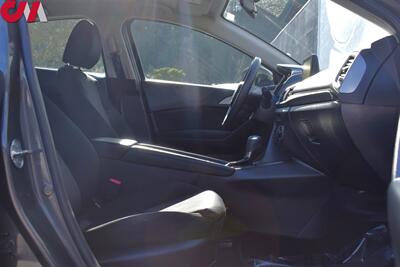 2017 Mazda Mazda3 Sport 4dr Sedan! 28 City Mpg! 37 Hwy Mpg! Back Up Camera! Navigation! Sport Drive Mode! Bluetooth w/Voice Activation! - Photo 26 - Portland, OR 97266