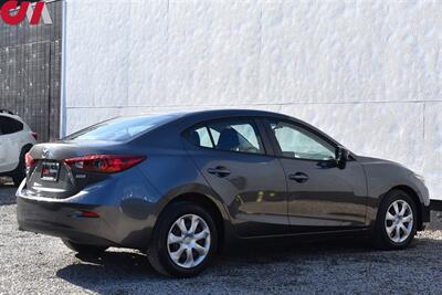2017 Mazda Mazda3 Sport 4dr Sedan! 28 City Mpg! 37 Hwy Mpg! Back Up Camera! Navigation! Sport Drive Mode! Bluetooth w/Voice Activation! - Photo 5 - Portland, OR 97266
