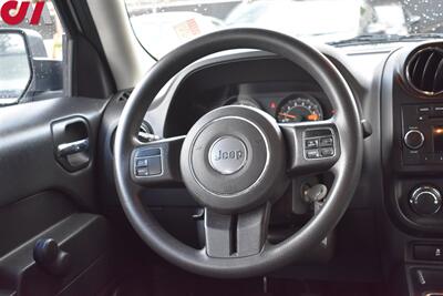 2014 Jeep Patriot Sport  4dr SUV 5 Speed Manual! New Clutch! Perfect Adventure Vehicle! - Photo 13 - Portland, OR 97266