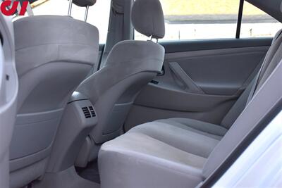 2009 Toyota Camry Hybrid  4dr Sedan! Reliable Daily Driver! 33 City Mpg! 34 Hwy Mpg! ECO Heat/Cool! Stability Control System! Cruise Control! CD/Aux-In! - Photo 20 - Portland, OR 97266