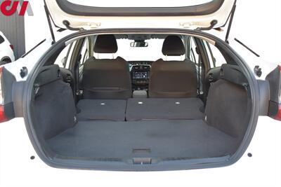 2021 Toyota Prius LE  4dr Hatchback! Excellent MPG! Adaptive Cruise Control! Lane Departure Alert! Lane Tracing Assist! Pre-Collision System w/ Pedestrian Detection! Automatic High Beams! Backup Camera! - Photo 31 - Portland, OR 97266