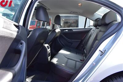 2013 Volkswagen Jetta TDI  4dr Sedan W/Premium & Navigation 30 City MPG! 42 Hwy MPG! Intelligent Crash Response System! Bluetooth! Sunroof! Heated Leather Seats! All-Weather Rubber Floor Mats! - Photo 19 - Portland, OR 97266