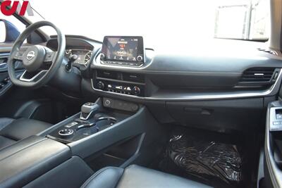 2023 Nissan Rogue SV  AWD 4dr Crossover! ProPILOT Assist w/ Lane Assist! Blind Spot Monitor! Collision Mitigation! Back Up Camera! Android Auto! Apple CarPlay! Eco/Sport/Snow/Off-Road Modes! - Photo 12 - Portland, OR 97266