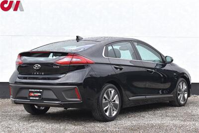 2019 Hyundai IONIQ Hybrid Limited 4dr Hatchback! 55 City Mpg! 54 Hwy Mpg! Back Up Camera! Blind Spot Monitor! Lane Assist! Apple CarPlay! Android Auto! Heated Leather Seats! Sunroof! - Photo 5 - Portland, OR 97266