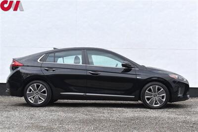 2019 Hyundai IONIQ Hybrid Limited 4dr Hatchback! 55 City Mpg! 54 Hwy Mpg! Back Up Camera! Blind Spot Monitor! Lane Assist! Apple CarPlay! Android Auto! Heated Leather Seats! Sunroof! - Photo 6 - Portland, OR 97266