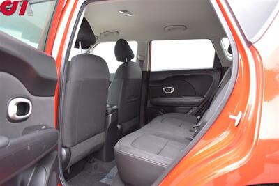2018 Kia Soul + 4dr Crossover! Back Up Camera! Eco & Sport Drive Modes! Apple CarPlay! Android Auto! Wi-Fi Hotspot! Trunk Cargo Cover! Thule Roof-Basket! - Photo 23 - Portland, OR 97266