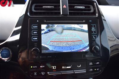 2018 Toyota Prius Three  4dr Hatchback! 54 City MPG! 50 Hwy MPG! Back Up Cam! Lane Assist & Collision Mitigation! Dynamic Radar Cruise Control! Eco & Pwr Modes! Navigation! Bluetooth! All Weather Floor Mats! - Photo 19 - Portland, OR 97266