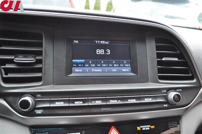 2020 Hyundai Elantra SE  4dr Sedan  Lane Assist! Sport & Smart Driving Modes! Backup Camera! Bluetooth! - Photo 17 - Portland, OR 97266