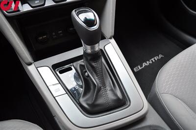 2020 Hyundai Elantra SE  4dr Sedan  Lane Assist! Sport & Smart Driving Modes! Backup Camera! Bluetooth! - Photo 23 - Portland, OR 97266