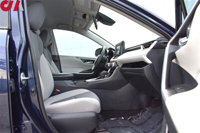 2021 Toyota RAV4 XLE  4dr SUV! Back-Up Camera! Blind Spot Monitor! Adaptive Cruise Control! Bluetooth! Eco/Normal/Sport Modes! 28MPG City! 35MPG Hwy! - Photo 27 - Portland, OR 97266