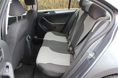 2017 Volkswagen Jetta 1.4T S   - Photo 13 - Salem, OR 97317