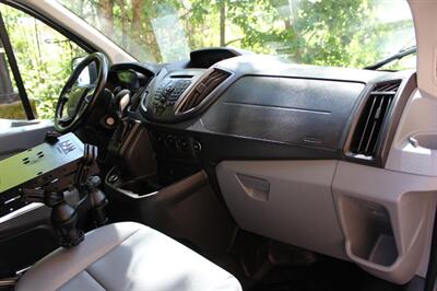 2017 Ford Transit 250 - Photo 16 - Salem, OR 97317