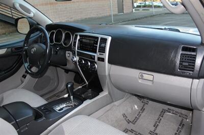 2005 Toyota 4Runner SR5   - Photo 18 - Salem, OR 97317