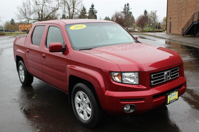 2006 Honda Ridgeline RTL w/Moonroof w/XM w/Navi  