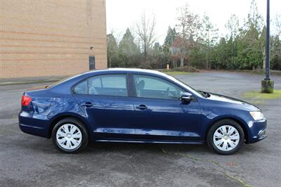 2012 Volkswagen Jetta SE PZEV   - Photo 5 - Salem, OR 97317