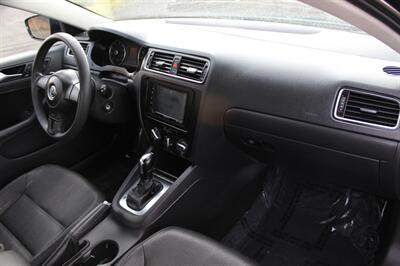 2012 Volkswagen Jetta SE PZEV   - Photo 16 - Salem, OR 97317