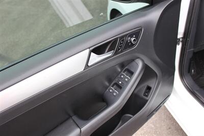 2014 Volkswagen Jetta SE PZEV - Photo 11 - Salem, OR 97317