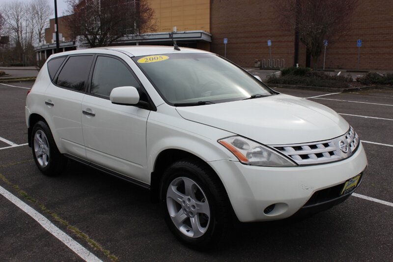 2005 Nissan Murano S  