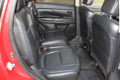 2019 Mitsubishi Outlander SEL   - Photo 16 - Salem, OR 97317