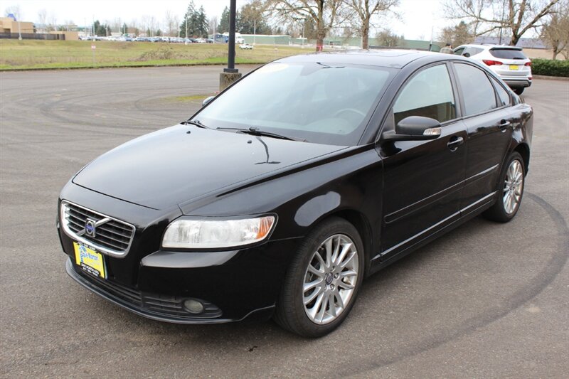 2010 Volvo S40 2.4i  