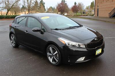 2017 Kia Forte5 EX   - Photo 1 - Salem, OR 97317