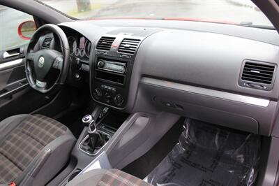 2009 Volkswagen GTI Base PZEV   - Photo 15 - Salem, OR 97317