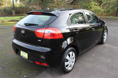 2012 Kia Rio 5-Door LX - Photo 4 - Salem, OR 97317