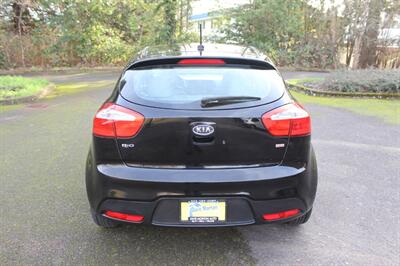 2012 Kia Rio 5-Door LX - Photo 8 - Salem, OR 97317