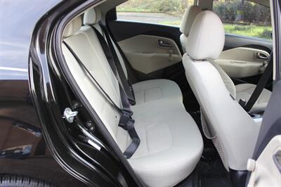 2012 Kia Rio 5-Door LX - Photo 16 - Salem, OR 97317
