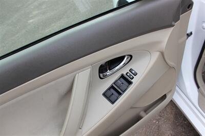 2007 Toyota Camry LE V6 - Photo 11 - Salem, OR 97317