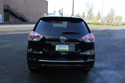 2015 Nissan Rogue SL - Photo 8 - Salem, OR 97317