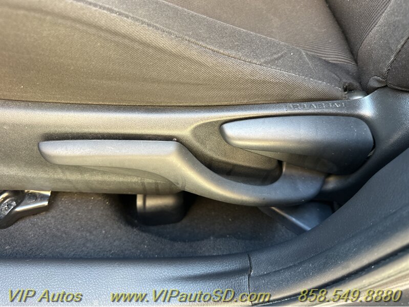 2017 Toyota Yaris 5-Door LE - Photo 28 - San Diego, CA 92126