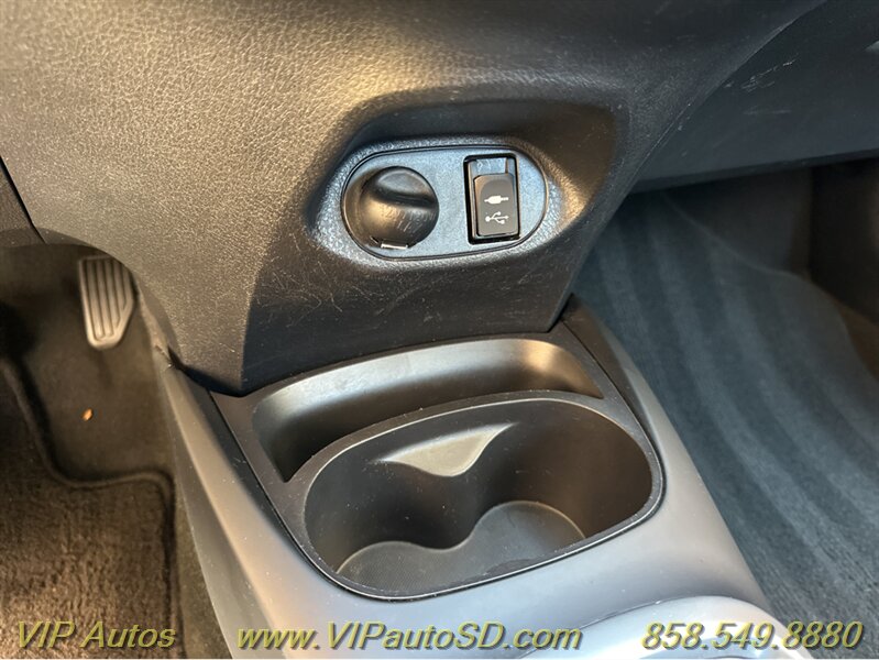 2017 Toyota Yaris 5-Door LE - Photo 24 - San Diego, CA 92126