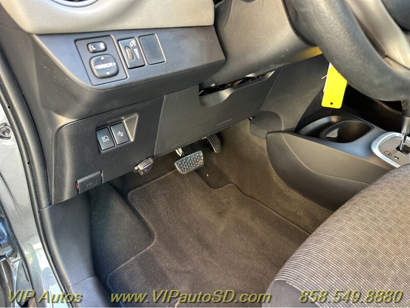 2017 Toyota Yaris 5-Door LE - Photo 27 - San Diego, CA 92126