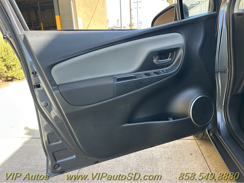 2017 Toyota Yaris 5-Door LE - Photo 15 - San Diego, CA 92126