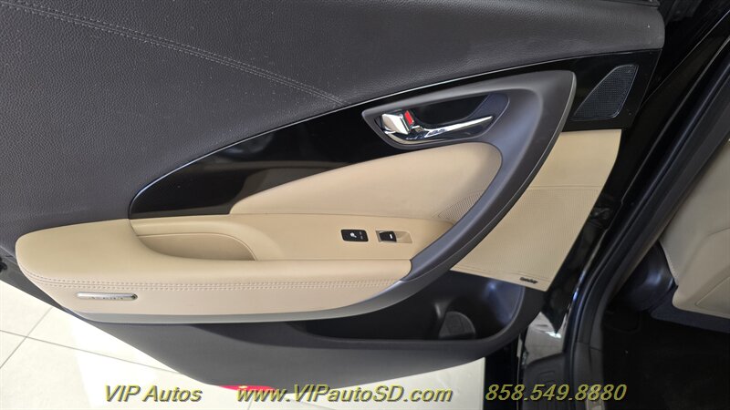 2013 Hyundai Azera - Photo 18 - San Diego, CA 92126