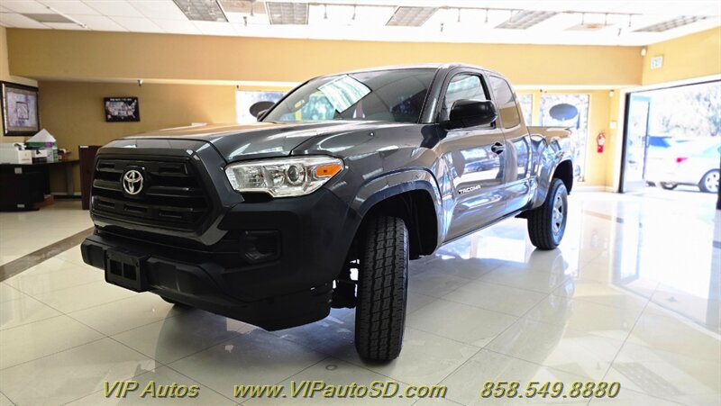 2017 Toyota Tacoma SR5 - Photo 2 - San Diego, CA 92126