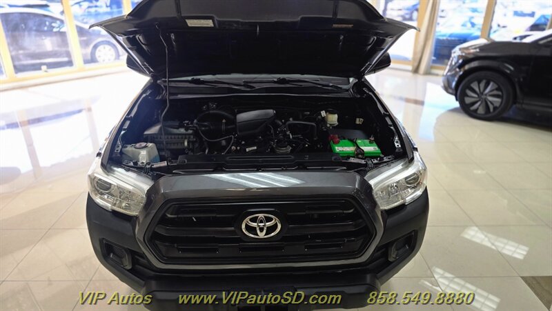 2017 Toyota Tacoma SR5 - Photo 5 - San Diego, CA 92126