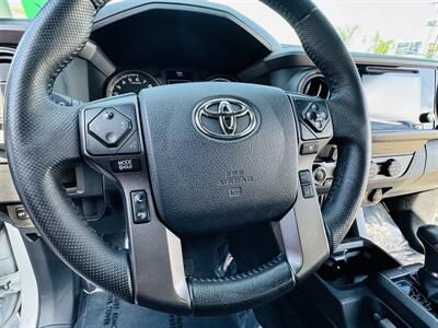 2019 Toyota Tacoma TRD Sport  4x4 V-6 - Photo 11 - San Diego, CA 92115