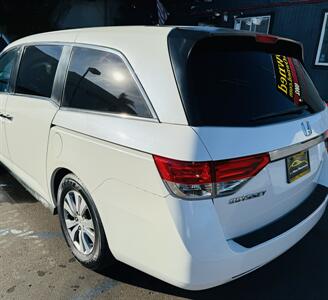 2014 Honda Odyssey EX-L w/Navi   - Photo 3 - San Diego, CA 92115