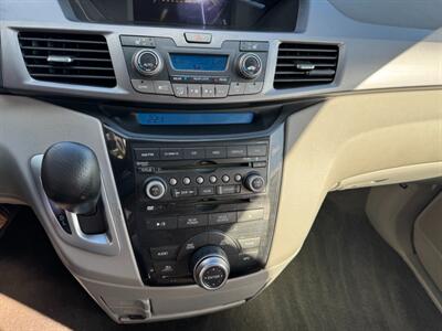 2012 Honda Odyssey Touring Elite Elite - Photo 14 - San Diego, CA 92115