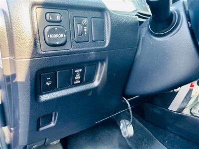 2014 Toyota 4Runner SR5 Premium 4x4 Third Row Seating - Photo 10 - San Diego, CA 92115