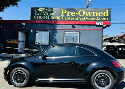 2012 Volkswagen Beetle-Classic 2.5L PZEV   - Photo 2 - San Diego, CA 92115