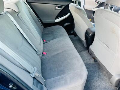 2014 Toyota Prius Two   - Photo 14 - San Diego, CA 92115