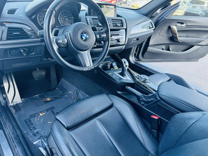 2017 BMW 2-Series 230i xDrive photo