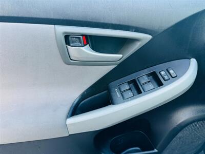 2012 Toyota Prius Two 58k Miles - Photo 7 - San Diego, CA 92115