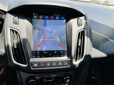 2012 Ford Focus SEL   - Photo 12 - San Diego, CA 92115