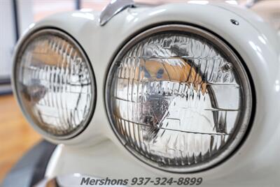1962 Chevrolet Corvette   - Photo 18 - Springfield, OH 45503