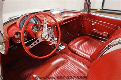 1962 Chevrolet Corvette   - Photo 22 - Springfield, OH 45503