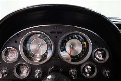 1963 Chevrolet Corvette   - Photo 18 - Springfield, OH 45503
